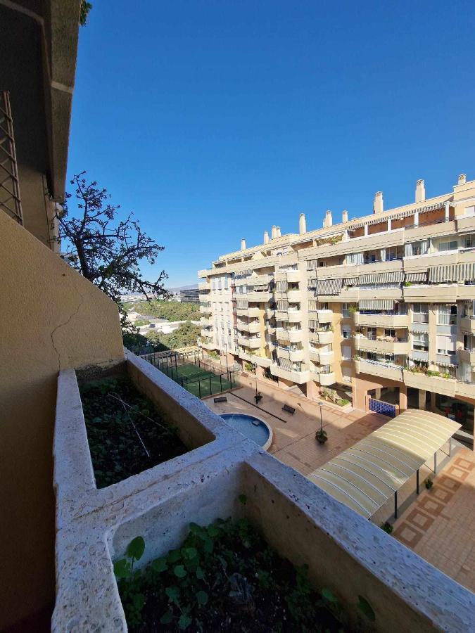 2 Rooms Con Piscina Litoral مالقة المظهر الخارجي الصورة